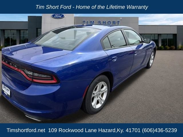 Used 2020 Dodge Charger SXT w/ Leather Interior Group RWD image 8