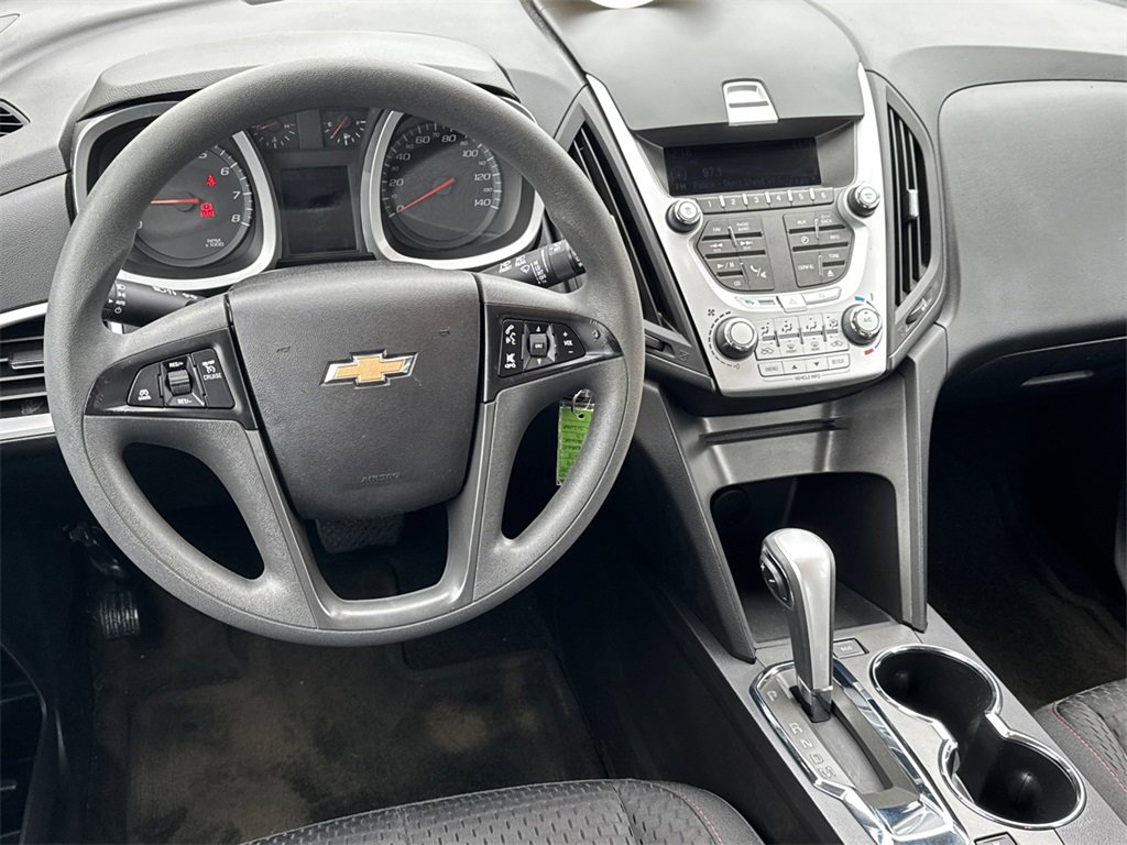 Used 2015 Chevrolet Equinox LS image 22