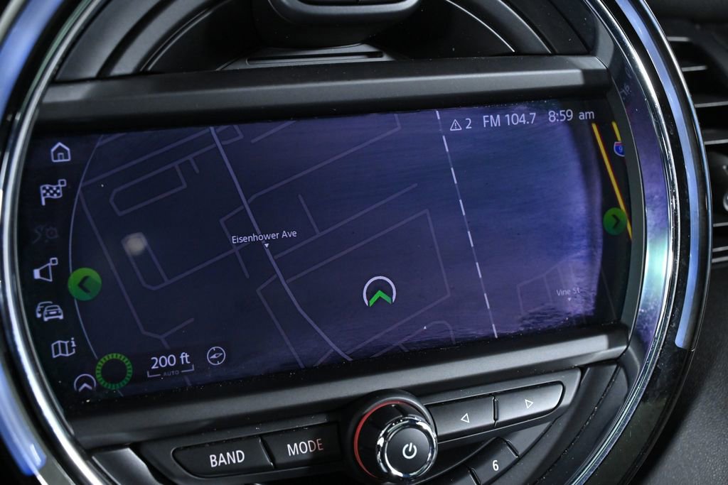 Used 2021 MINI Cooper 2-Door Hardtop image 15