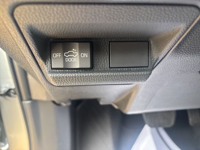 New 2025 Toyota Tacoma TRD Off-Road image 19