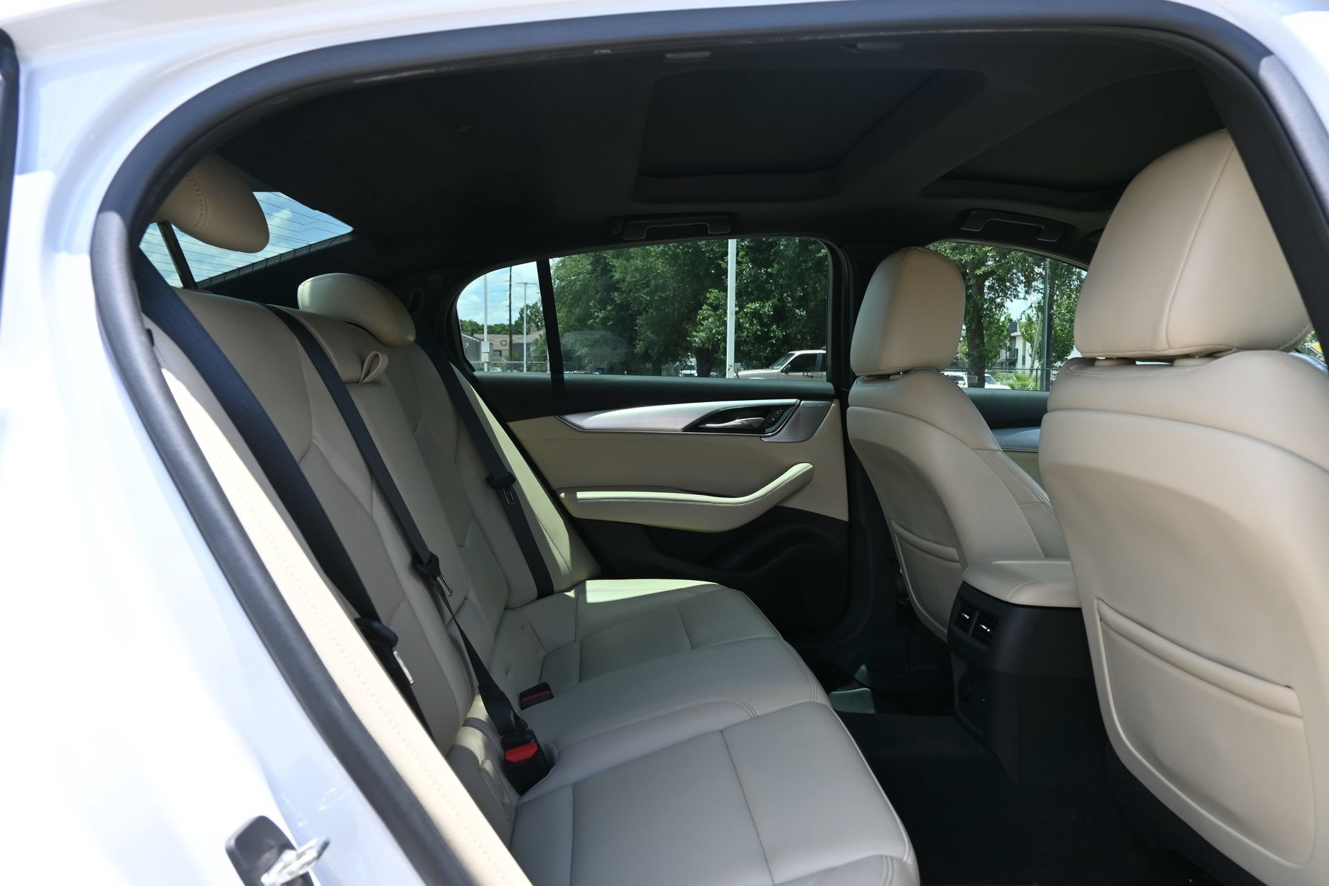 Certified 2023 Cadillac CT5 Luxury w/ Sun And Sound Package RWD image 24