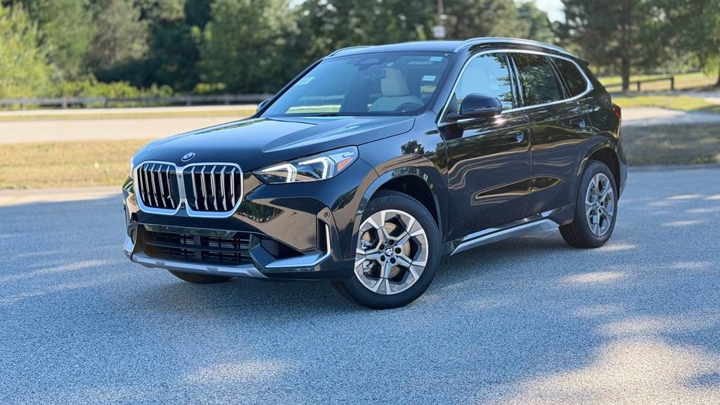 New 2026 BMW X1 xDrive28i w/ Technology Package AWD/4WD image 1