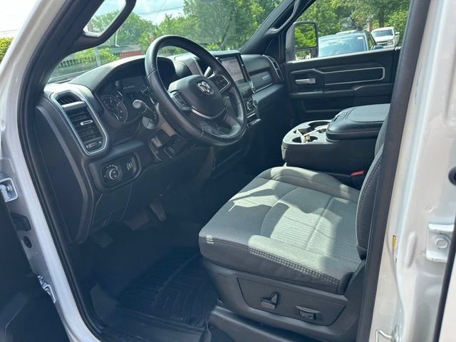 Used 2024 RAM 2500 Big Horn AWD/4WD image 15