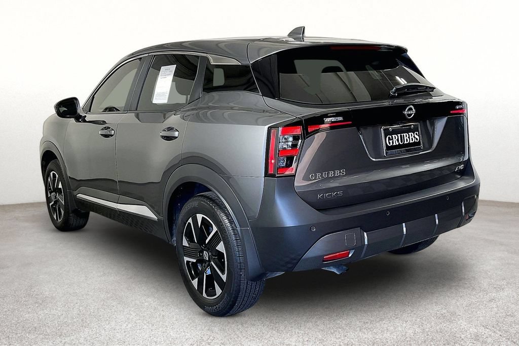 Certified 2025 Nissan Kicks SV AWD/4WD image 14