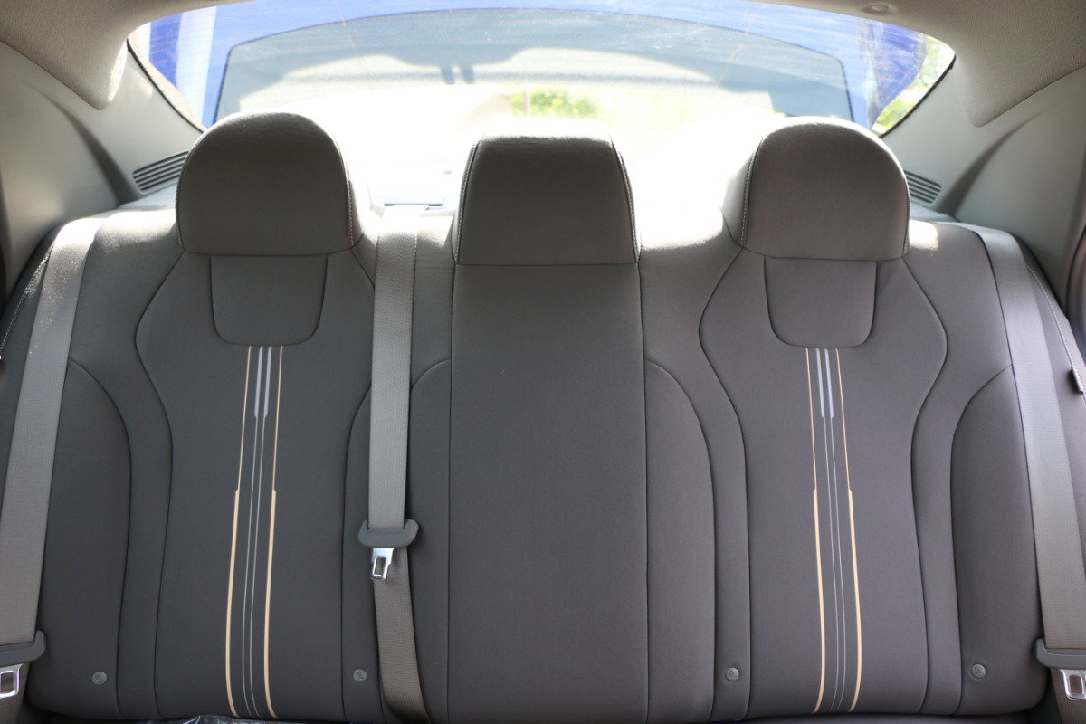 Used 2025 Hyundai Elantra Sport FWD image 26