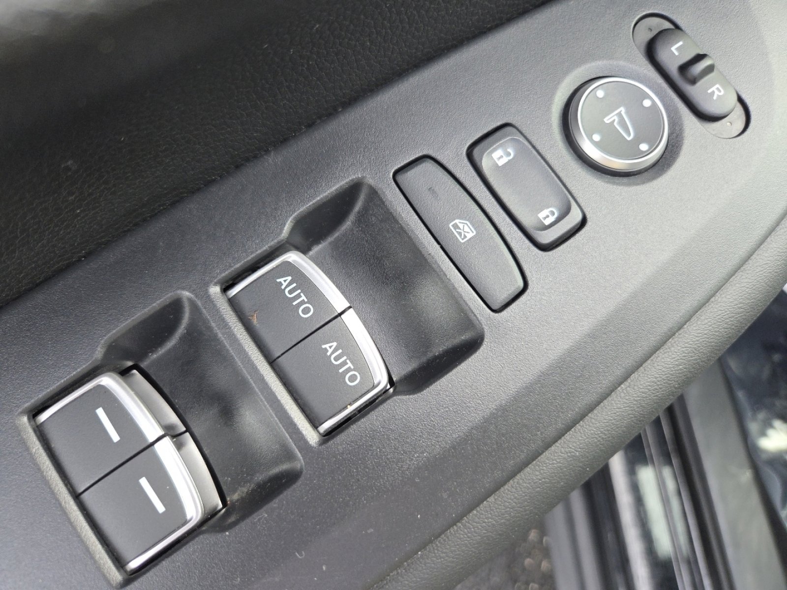 Certified 2024 Honda HR-V Sport image 25