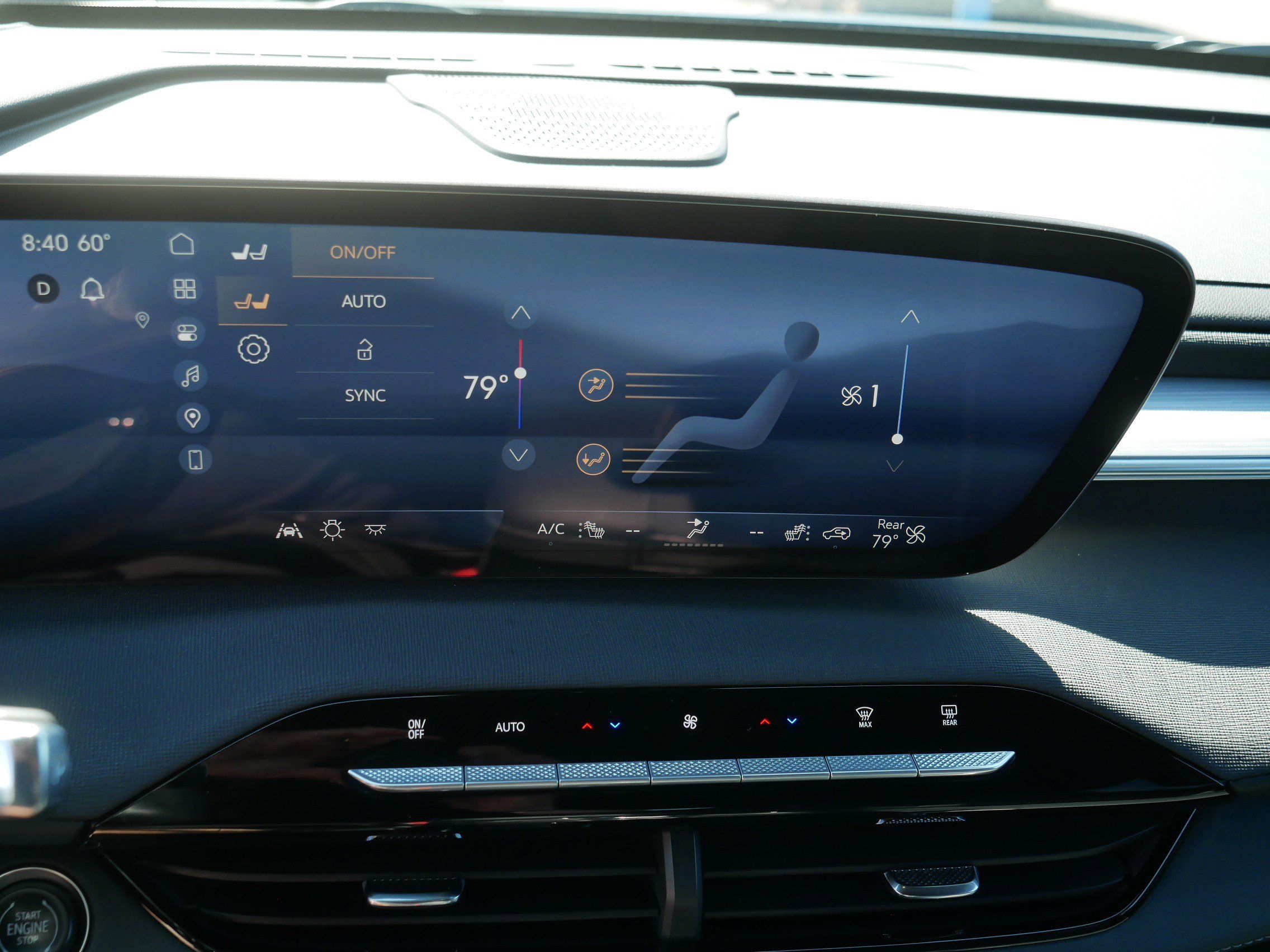 Used 2025 Buick Enclave Preferred image 23