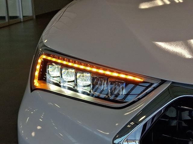 Used 2020 Acura TLX V6 w/ Technology Package FWD image 9