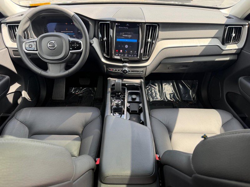 Certified 2025 Volvo XC60 B5 Plus w/ Climate Package AWD/4WD image 12