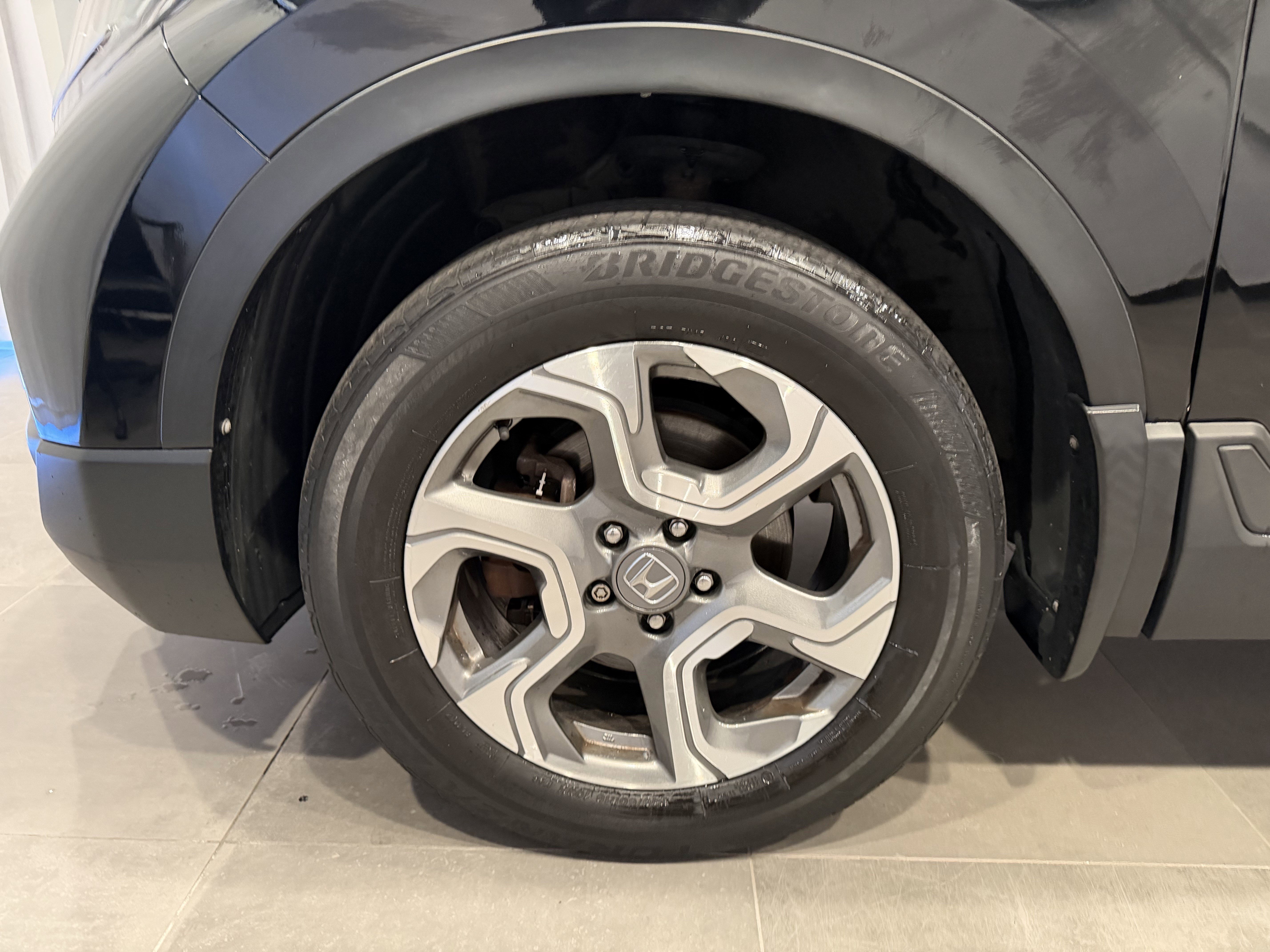 Used 2019 Honda CR-V EX image 6