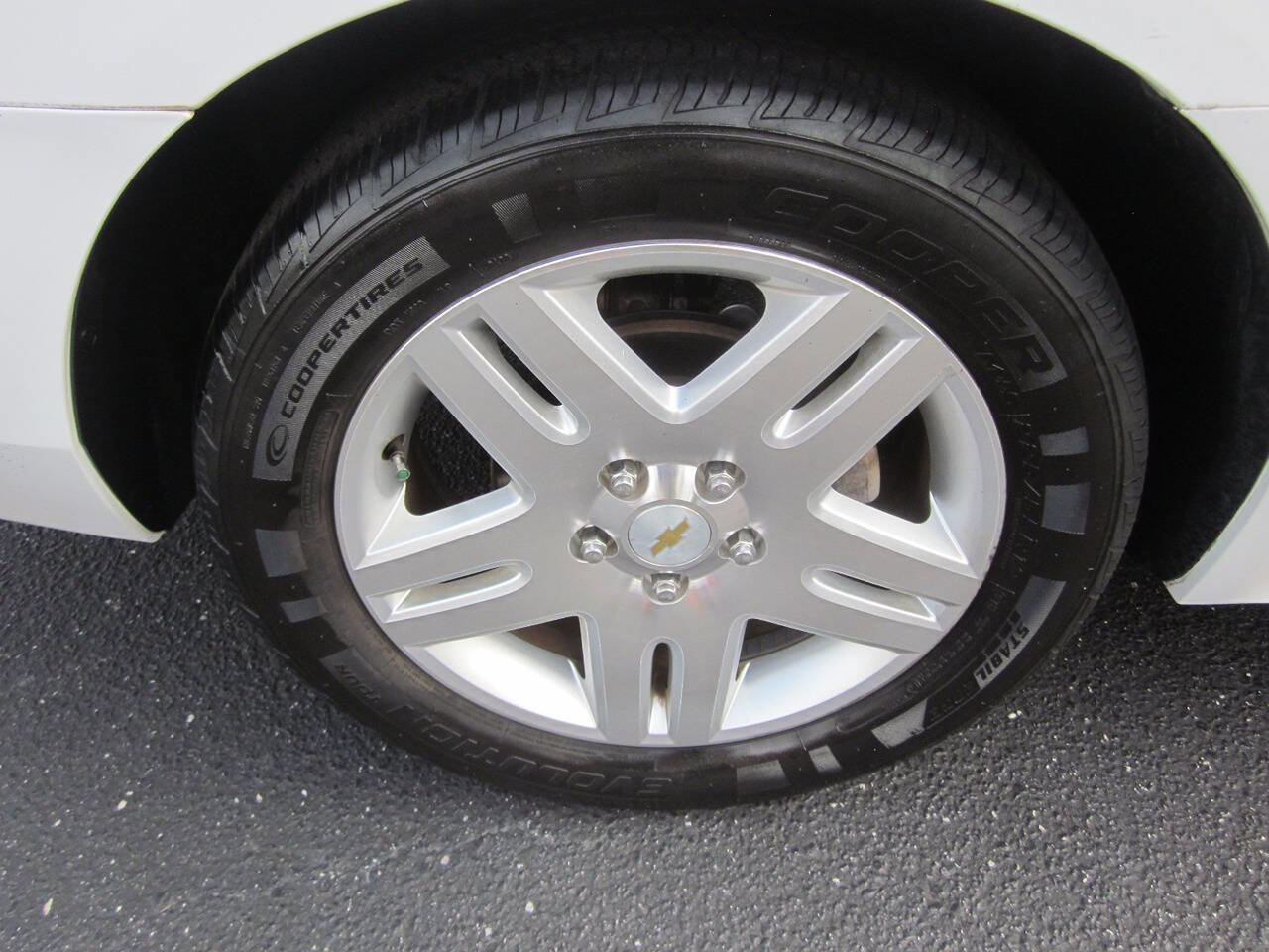 Used 2012 Chevrolet Impala LT FWD image 16