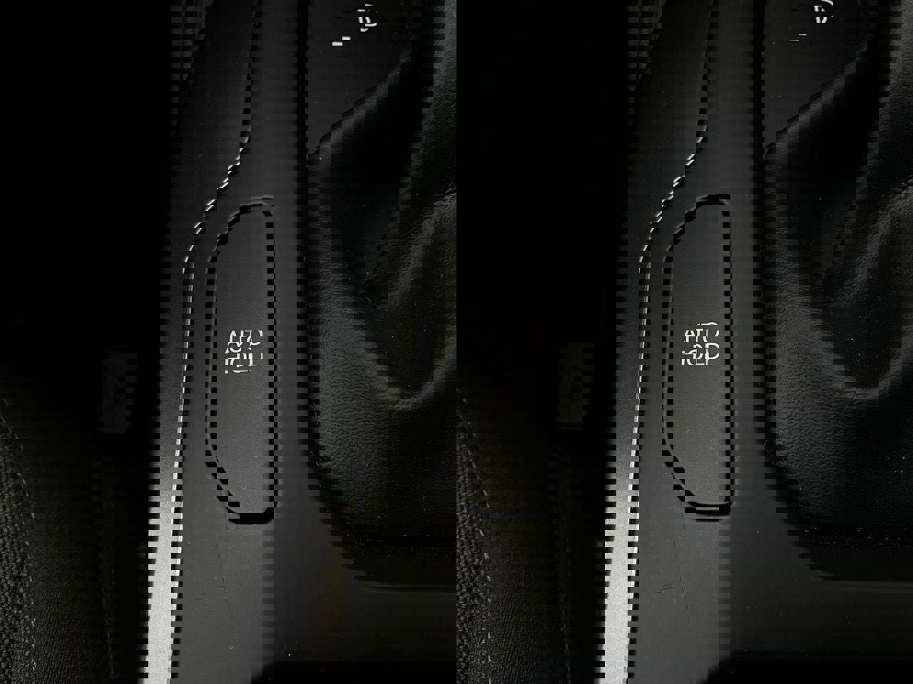 Used 2025 Kia K4 LXS image 23