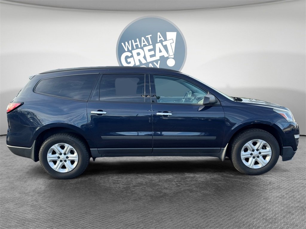 Used 2017 Chevrolet Traverse LS image 7