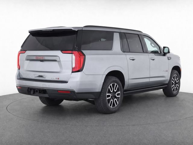 Used 2023 GMC Yukon XL AT4 AWD/4WD image 4
