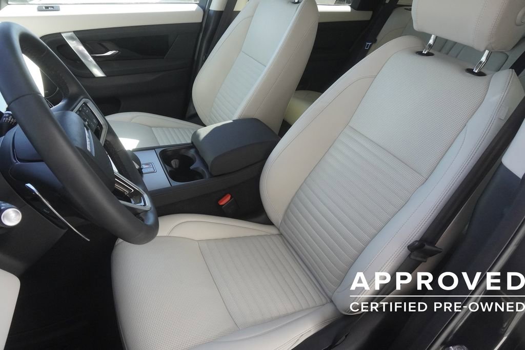Used 2025 Land Rover Discovery Sport S image 20