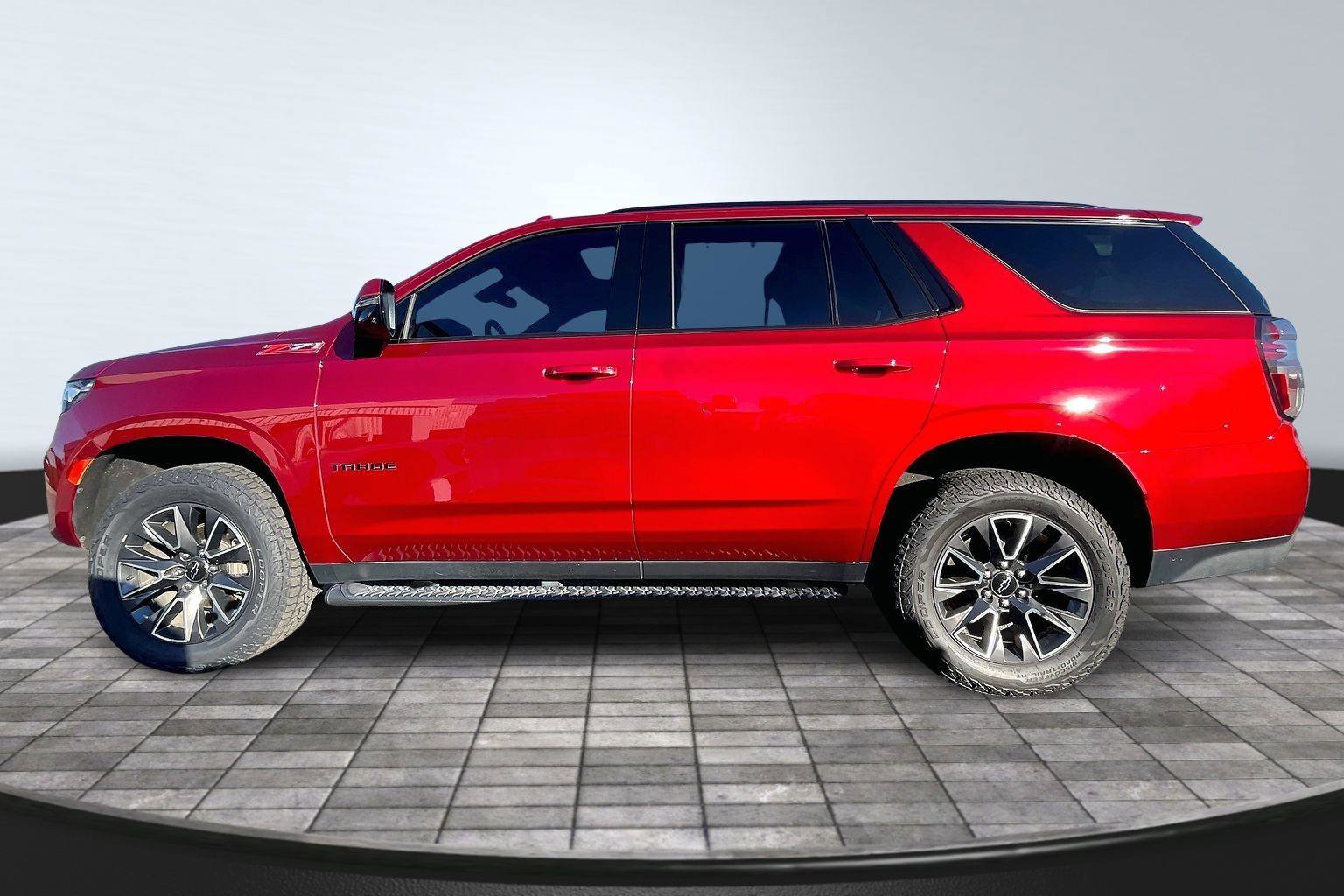 Used 2022 Chevrolet Tahoe Z71 w/ Luxury Package image 15