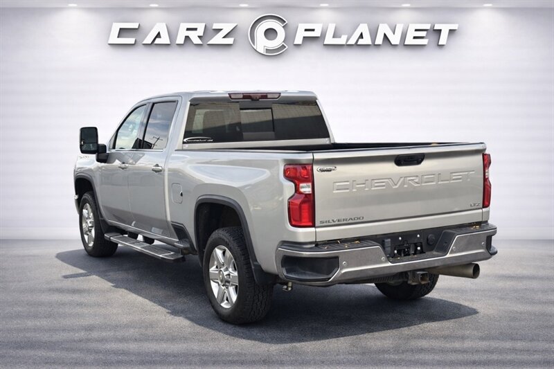 Used 2021 Chevrolet Silverado 2500 LTZ w/ LTZ Premium Texas Edition AWD/4WD image 5