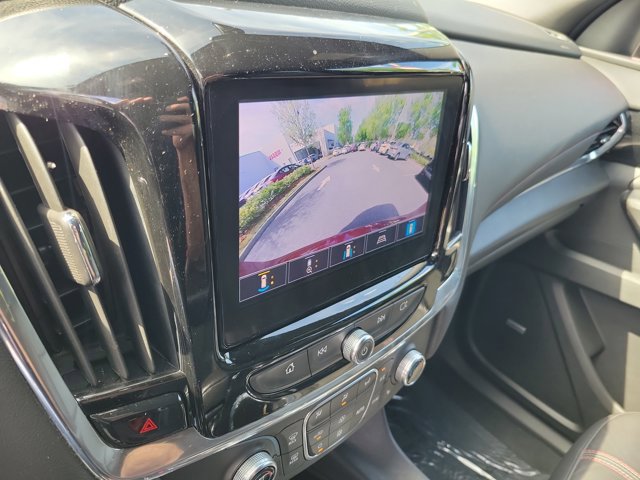 Used 2022 Chevrolet Traverse RS FWD image 29