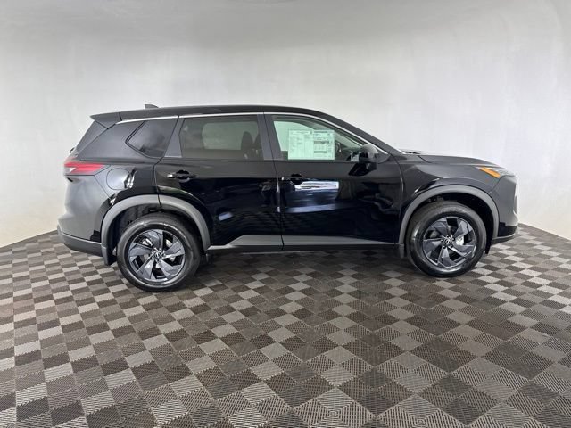 New 2026 Nissan Rogue SV AWD/4WD image 4
