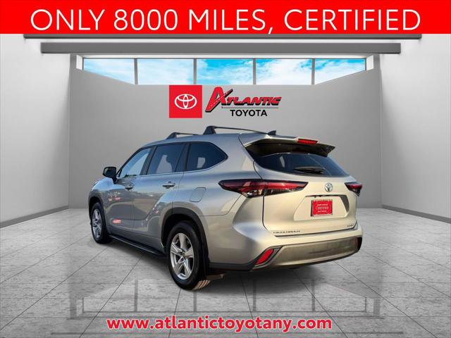 Certified 2025 Toyota Highlander LE AWD/4WD image 5