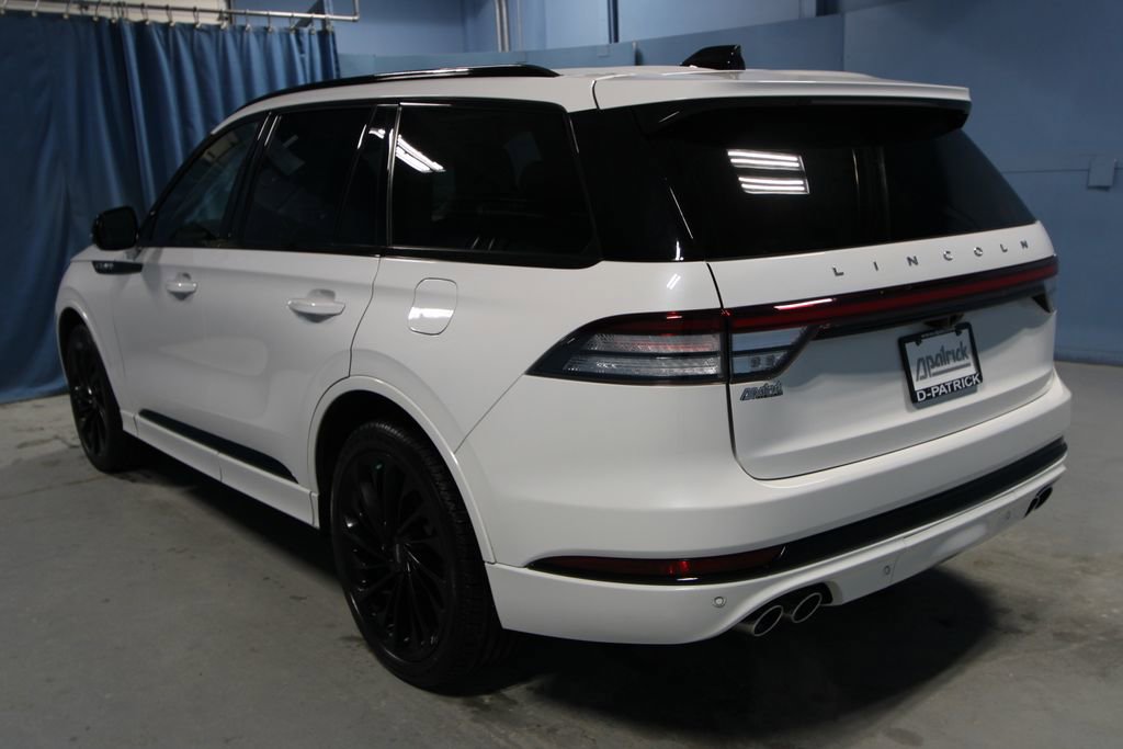 Used 2025 Lincoln Aviator Reserve w/ Equipment Group 201A image 32