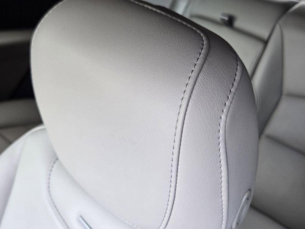 Used 2021 Cadillac XT4 Premium Luxury FWD image 20