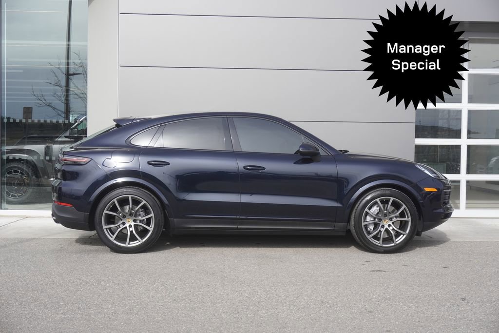 Used 2022 Porsche Cayenne Coupe image 7