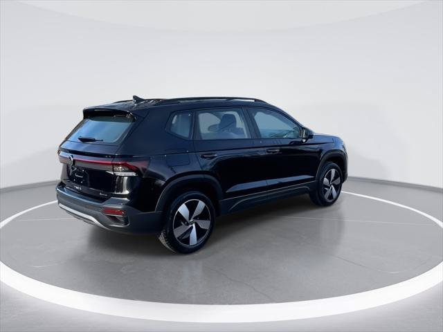 New 2026 Volkswagen Taos S AWD/4WD image 8