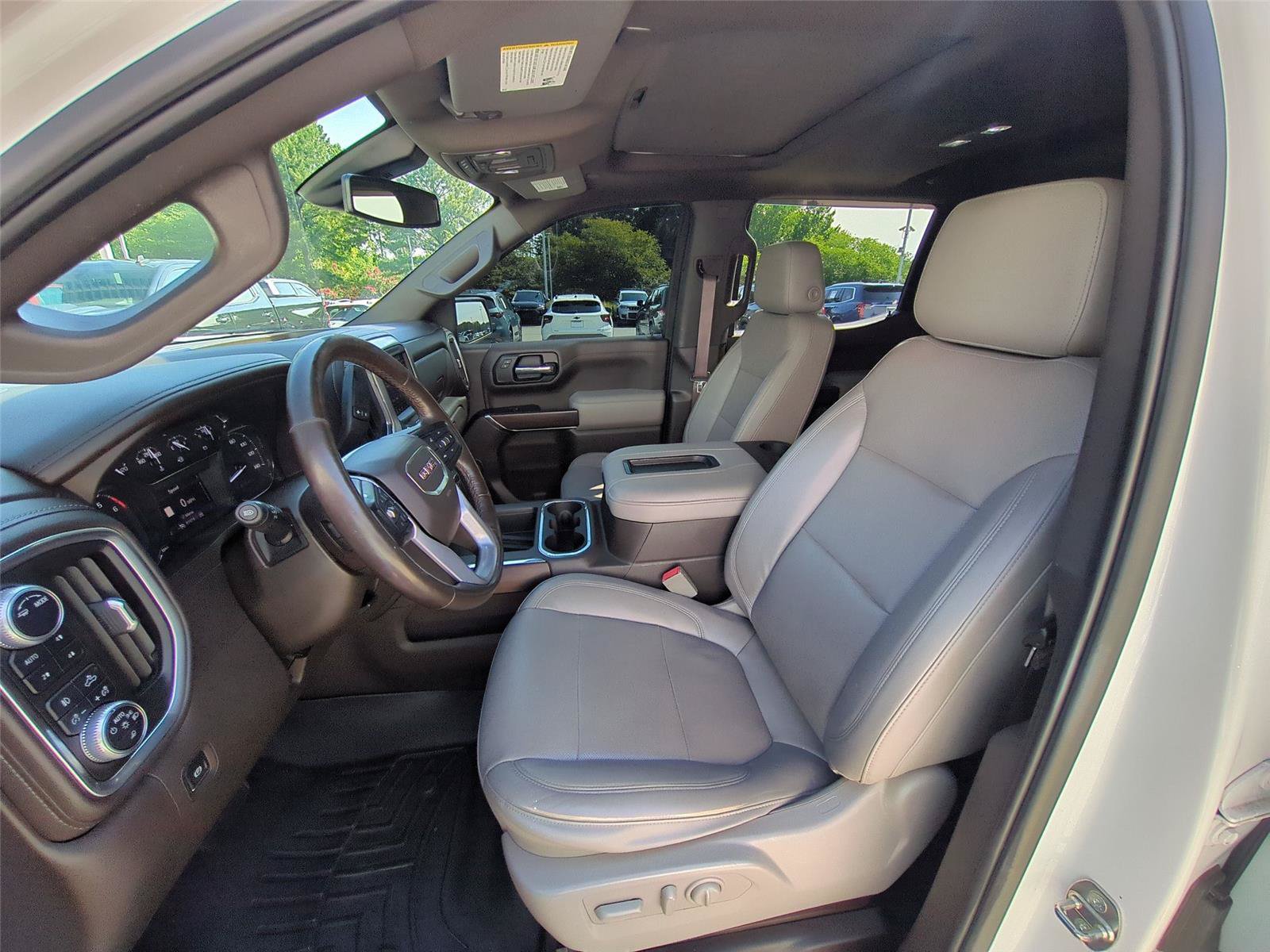 Used 2020 GMC Sierra 1500 SLT w/ SLT Premium Plus Package AWD/4WD image 15