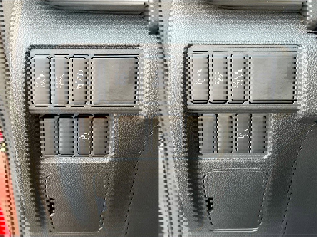 New 2026 Mitsubishi Eclipse Cross SEL image 10