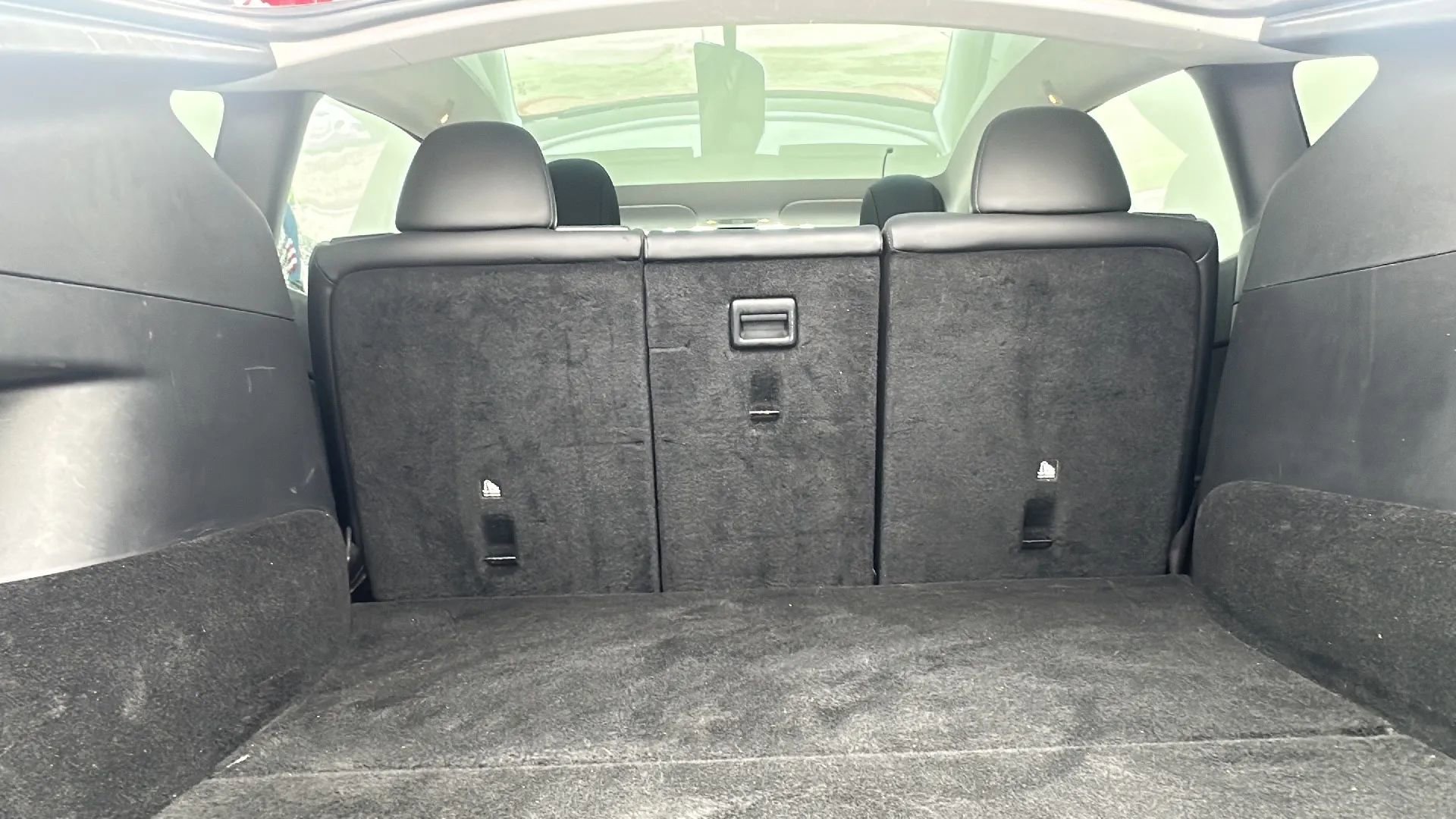 Used 2022 Tesla Model Y Performance image 15