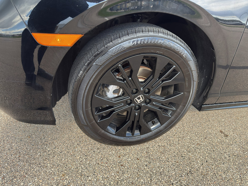 Used 2025 Honda Odyssey Sport-L image 9