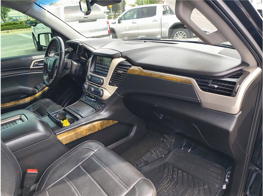 Used 2016 GMC Yukon XL Denali w/ Open Road Package image 15