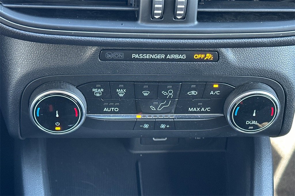 Used 2025 Ford Escape Active image 24