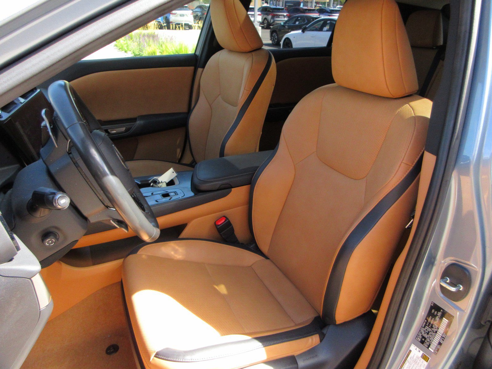Used 2023 Lexus RZ 450e Premium w/ Technology Package AWD/4WD image 20
