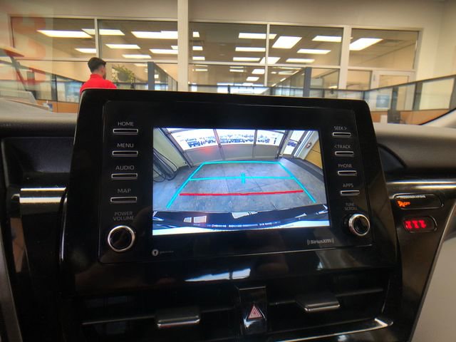 Used 2021 Toyota Camry SE AWD/4WD image 16