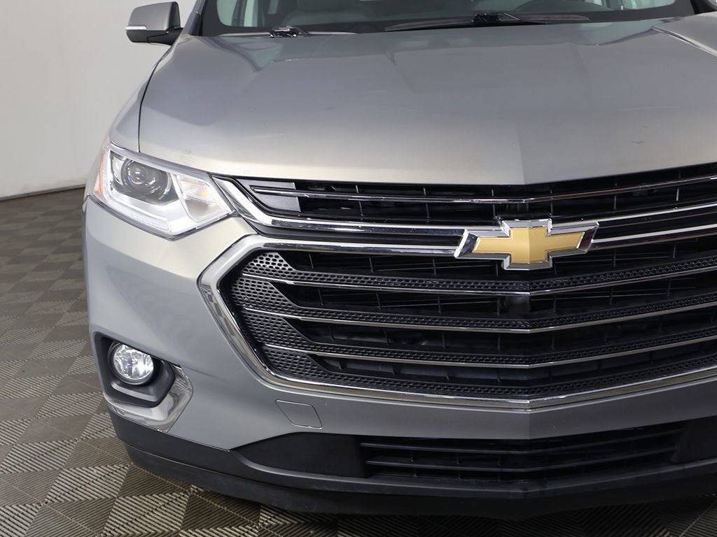 Used 2018 Chevrolet Traverse LT image 12