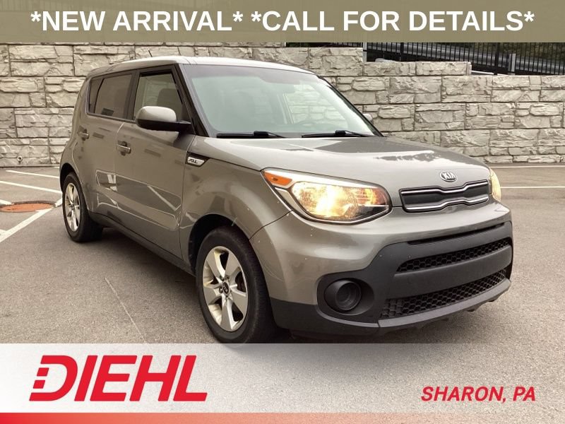 Used 2017 Kia Soul FWD image 1