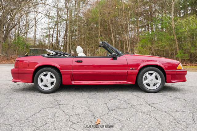 Used 1989 Ford Mustang GT RWD image 9