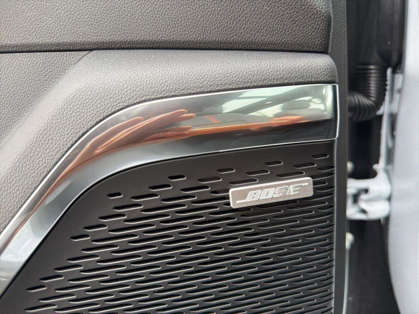 New 2026 Chevrolet Traverse RS w/ LPO, Floor Liner Package image 24