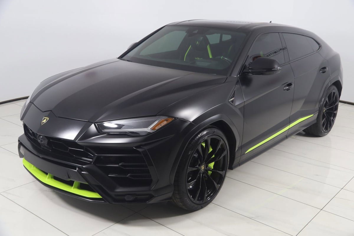 Used 2022 Lamborghini Urus AWD/4WD image 36