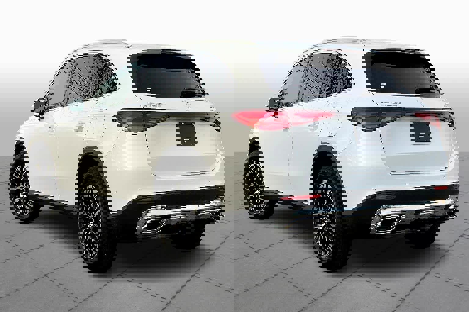 Certified 2025 Mercedes-Benz GLC 350e 4MATIC image 16