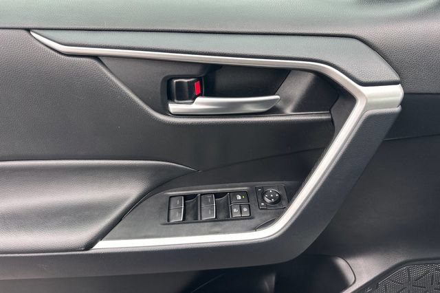 Certified 2024 Toyota RAV4 XLE FWD image 14