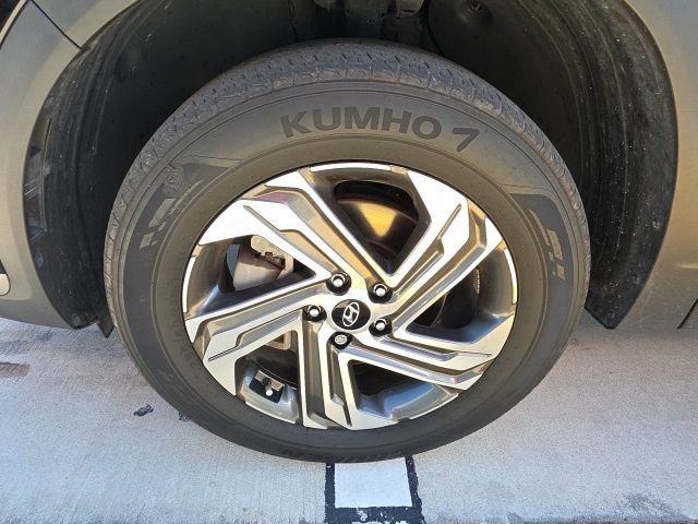 Used 2023 Hyundai Santa Fe SE image 10