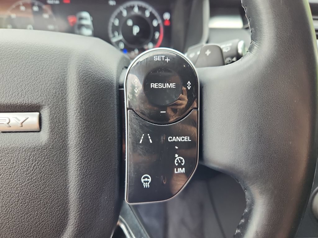 Used 2020 Land Rover Discovery Landmark AWD/4WD image 20