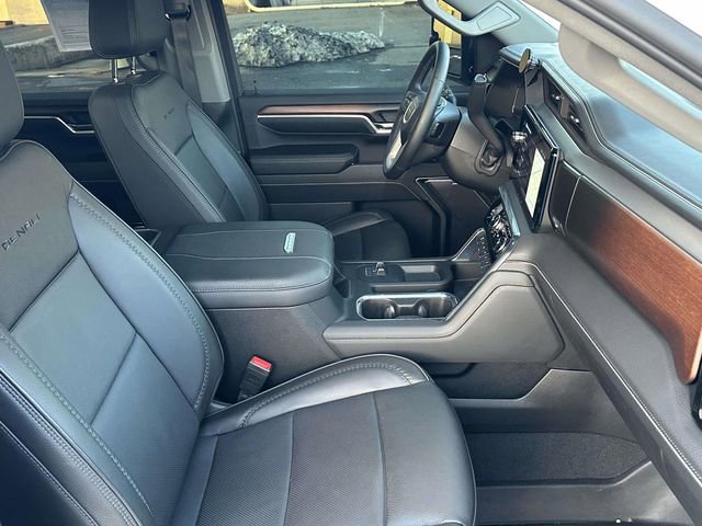 Used 2024 GMC Sierra 2500 Denali w/ Denali Reserve Package image 10