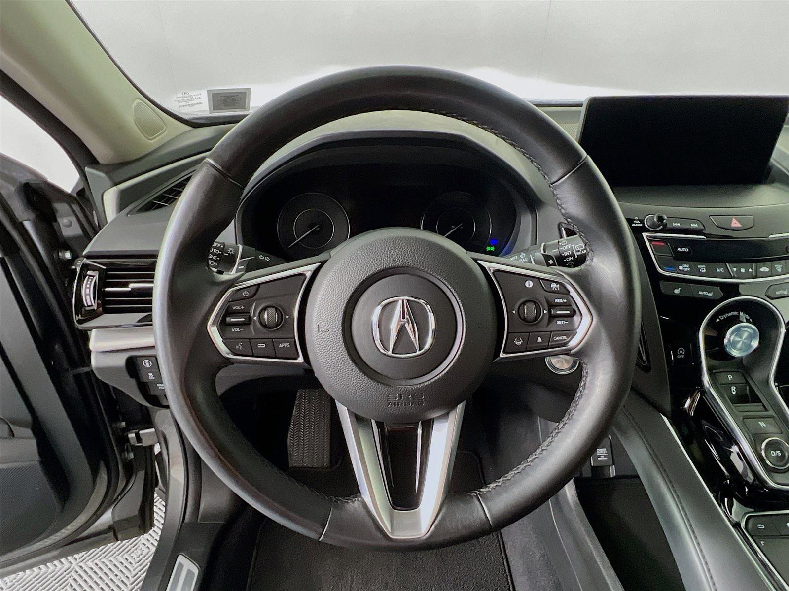 Used 2024 Acura RDX SH-AWD image 11
