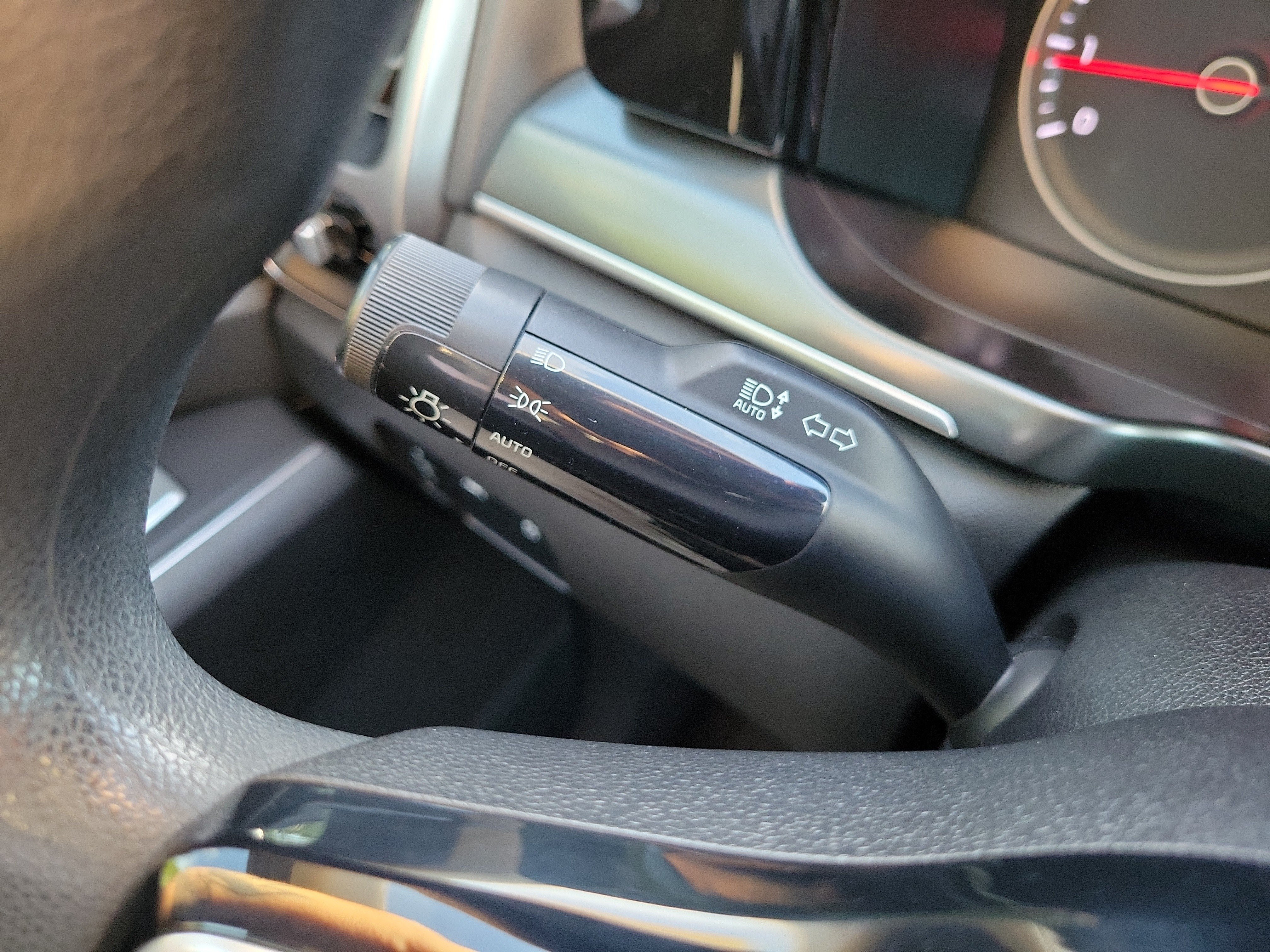 Certified 2022 Kia Sorento LX FWD image 29