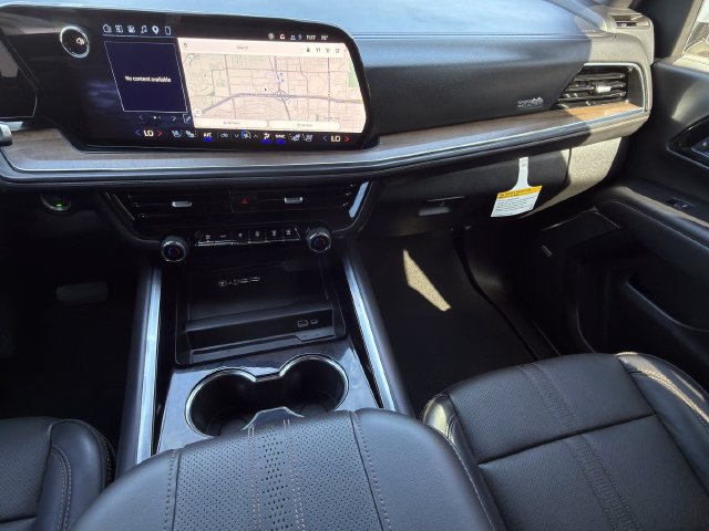 New 2026 Chevrolet Tahoe High Country AWD/4WD image 12