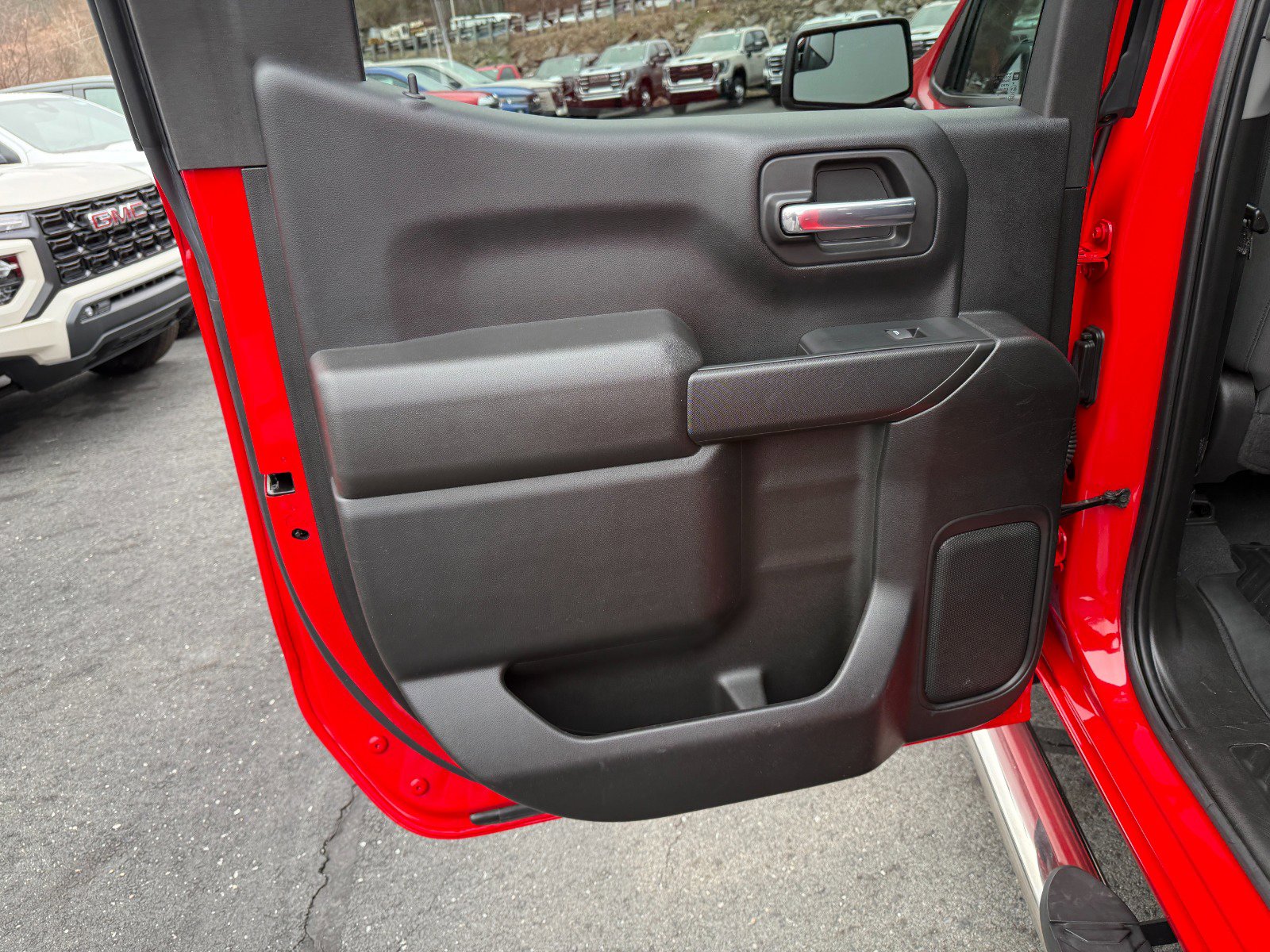 Used 2023 Chevrolet Silverado 1500 Custom AWD/4WD image 17